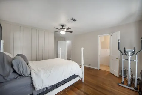 211 15th Street Hempstead TX 77445