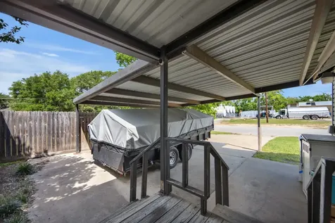 211 15th Street Hempstead TX 77445