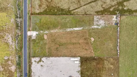 1813 County Road 610 Dayton TX 77535