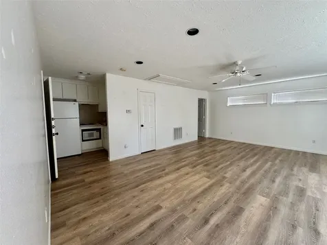 2406 Elmen St Street 3 Houston TX 77019