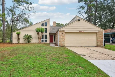 1602 Chestnut Ridge Road Kingwood TX 77339