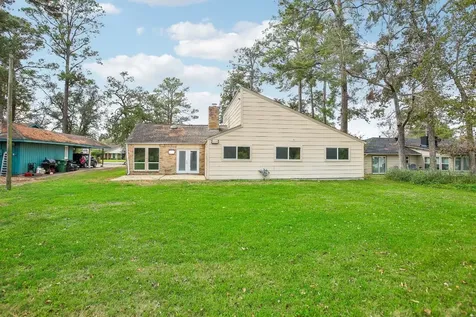 1602 Chestnut Ridge Road Kingwood TX 77339