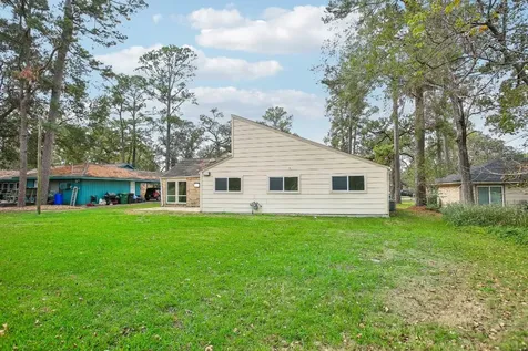1602 Chestnut Ridge Road Kingwood TX 77339