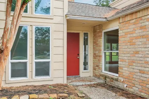 1602 Chestnut Ridge Road Kingwood TX 77339