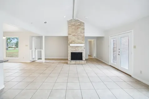 1602 Chestnut Ridge Road Kingwood TX 77339