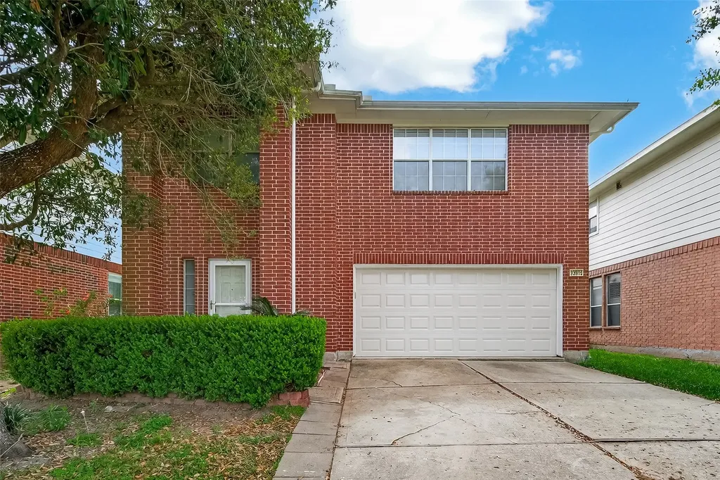13915 Maleewan Lane Sugar Land TX 77498