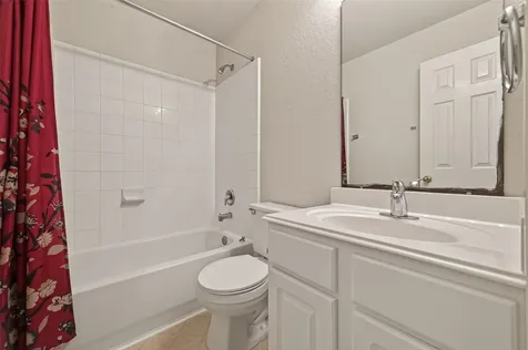 13915 Maleewan Lane Sugar Land TX 77498