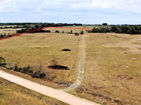 2701 Langberg Road Bellville TX 77418