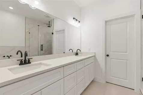 7411 Charlie Street Houston TX 77088