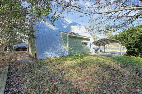 1500 W Pine Lake Circle Conroe TX 77316