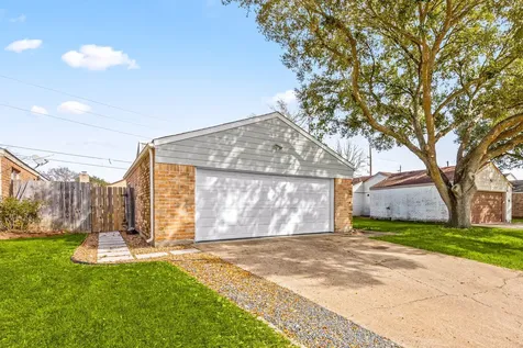 4402 Hickory Grove Drive Houston TX 77084