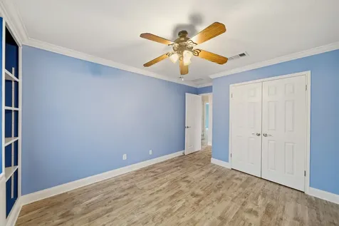 6452 Burgoyne Road 100 Houston TX 77057