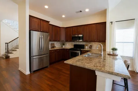 6047 Yale Street Houston TX 77076