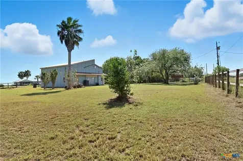 488 Alamo Beach Avenue Port Lavaca TX 77979
