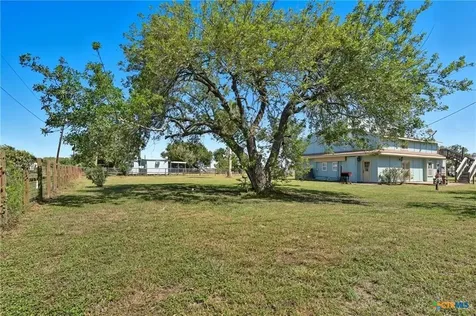 488 Alamo Beach Avenue Port Lavaca TX 77979