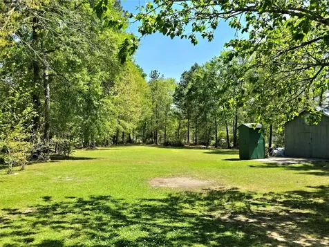 620 Easy Street Cleveland TX 77327