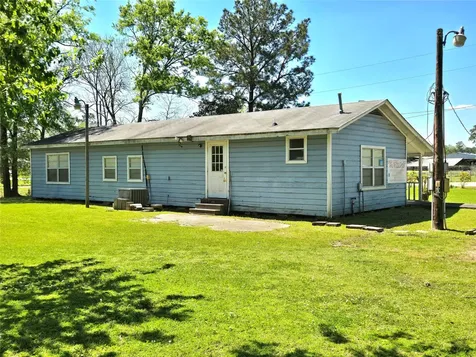 620 Easy Street Cleveland TX 77327