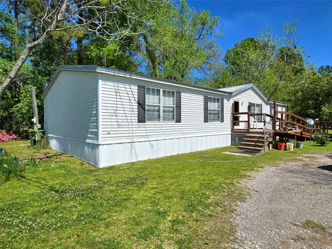 620 Easy Street Cleveland TX 77327