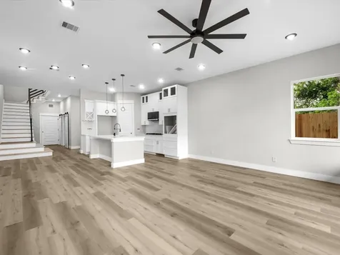 991 South Lane Houston TX 77088