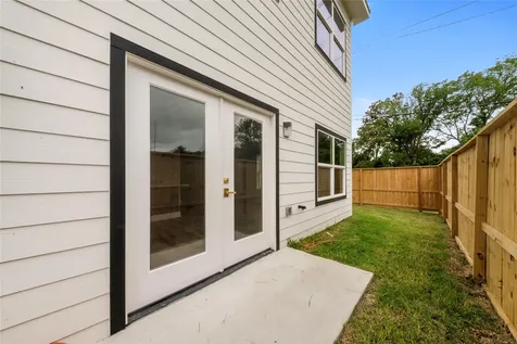 7117 Springdale Street B Houston TX 77028