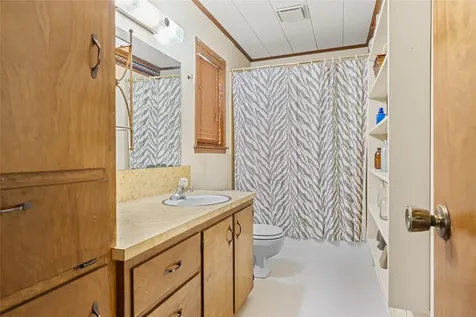 130 Elm Street Flatonia TX 78941