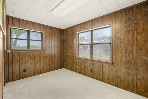 130 Elm Street Flatonia TX 78941