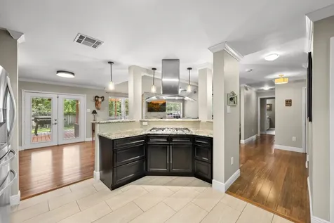 43 Hickory Oak Drive The Woodlands TX 77381
