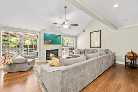 43 Hickory Oak Drive The Woodlands TX 77381