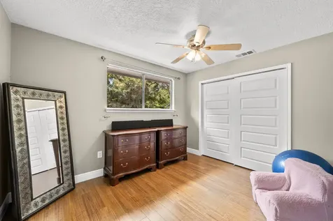 43 Hickory Oak Drive The Woodlands TX 77381