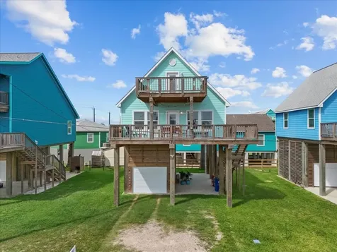 130 Beachcomber Avenue Surfside Beach TX 77541