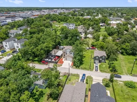7831 Sandy Street Houston TX 77028