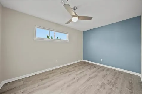 1725 Avenue O Rear Galveston TX 77550
