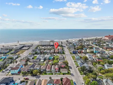 1725 Avenue O Rear Galveston TX 77550