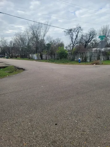 4515 Hull Street Houston TX 77021