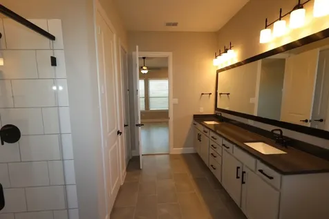 12207 Canal View Boulevard Mont Belvieu TX 77523