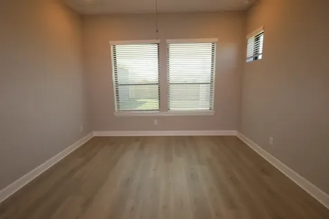 12207 Canal View Boulevard Mont Belvieu TX 77523