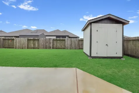 8406 Hunters Cliff Drive Baytown TX 77521