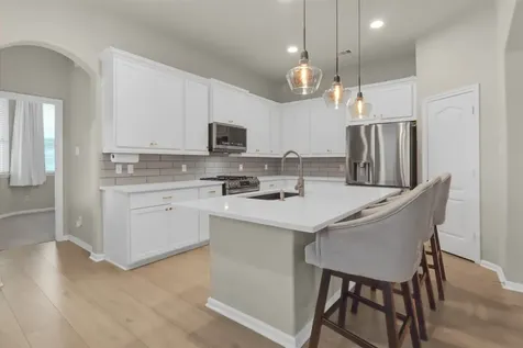 8406 Hunters Cliff Drive Baytown TX 77521