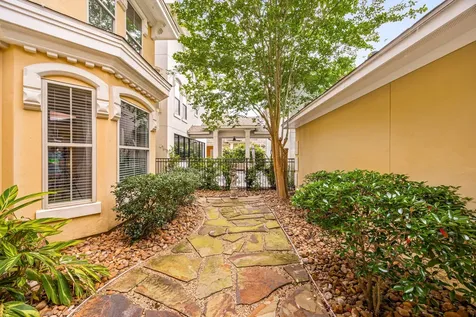39 Olmstead Row The Woodlands TX 77380