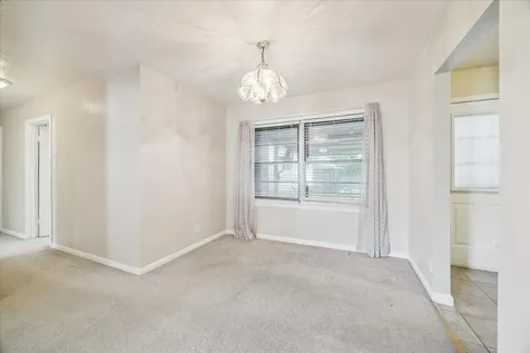 5618 Sweetbriar Street Houston TX 77017