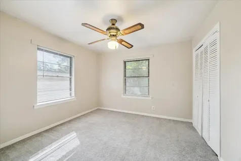 5618 Sweetbriar Street Houston TX 77017