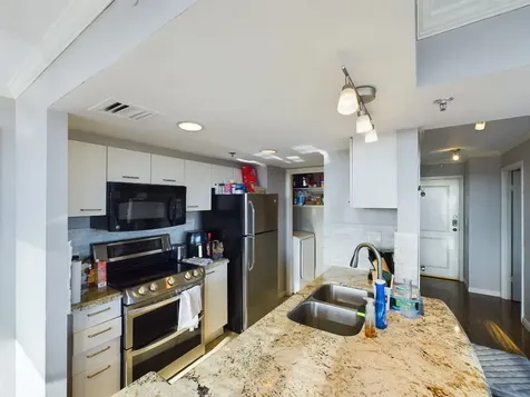 3525 Sage Road 403 Houston TX 77056