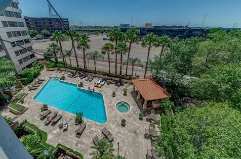 3525 Sage Road 403 Houston TX 77056
