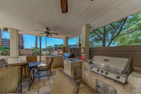 3525 Sage Road 403 Houston TX 77056