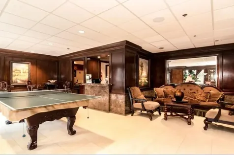 3525 Sage Road 403 Houston TX 77056