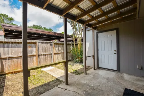 5809 Village Forest Court Houston TX 77092