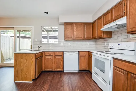 5809 Village Forest Court Houston TX 77092