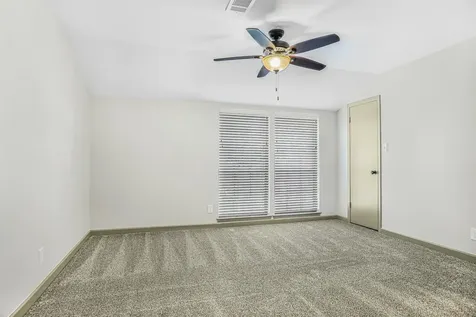 4410 T C Jester Boulevard 13 Houston TX 77018