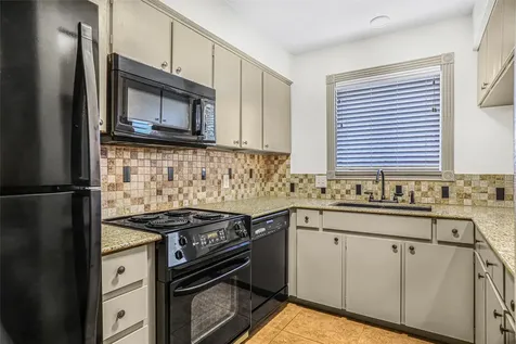 4410 T C Jester Boulevard 13 Houston TX 77018