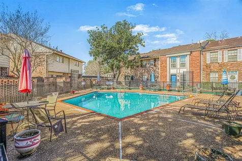 4410 T C Jester Boulevard 13 Houston TX 77018